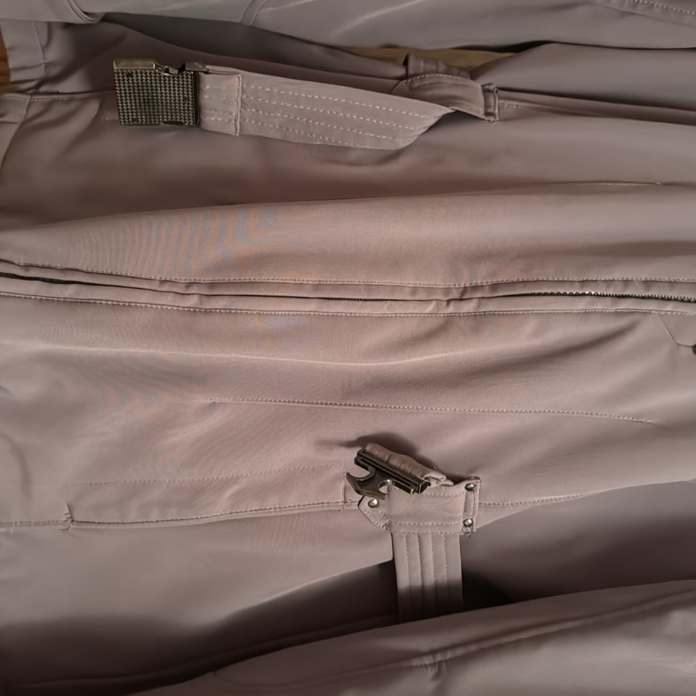 Winter jacket - Picture 3 of 9